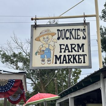 Duckies Farm Market - Fruits & Veggies Near Me - Cape May, New Jersey