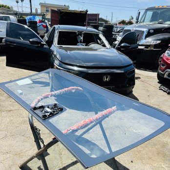 Tiger Auto Glass - Auto Glass Services Near Me - Oakland, California