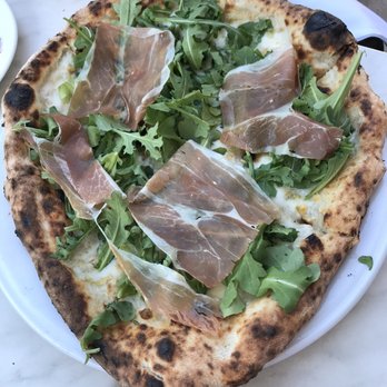 Doppio Zero Concord Veranda - Formaggi pizza with added prosciutto and arugula - Italian Near Me - Concord, California