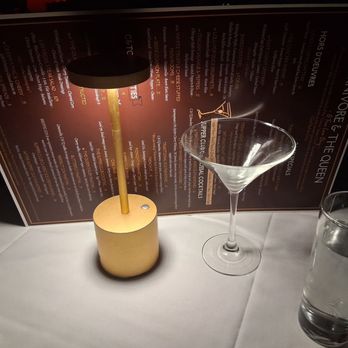Carnivore & The Queen - Supper Clubs Near Me - Downers Grove, Illinois