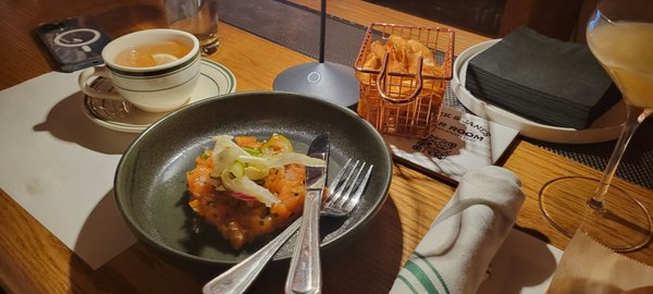 BarRoom, at Dick & Jane’s by null