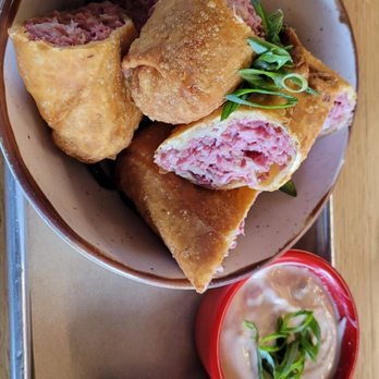 Avenue American Bistro - Ruben rolls - Sports Bars Near Me - Wayne, Michigan Avenue American Bistro - Ruben rolls - Sports Bars Near Me - Wayne, Michigan