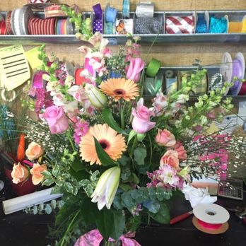 Weeping Willow Florist - Florists Near Me - Pettisville, Ohio Weeping Willow Florist - Florists Near Me - Pettisville, Ohio