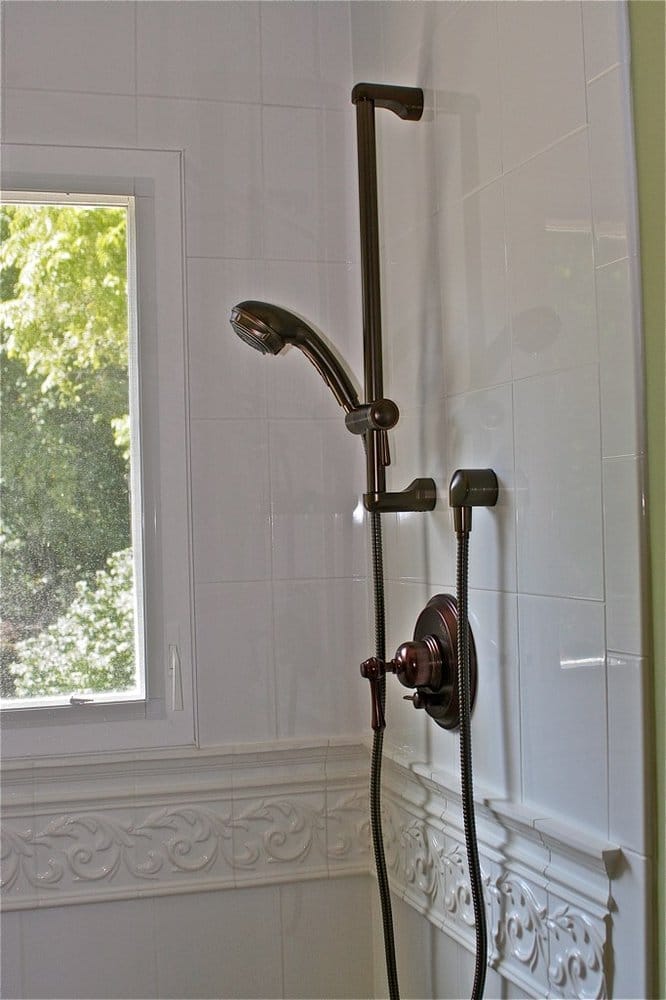 Slide of Greg Norman & Associates, Inc.