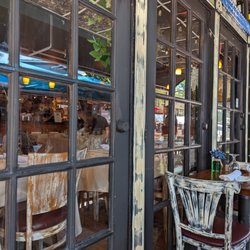 San Gennaro Trattoria Restaurant Bar - Outside patio