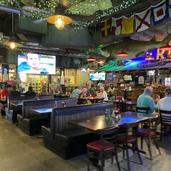 Hammerhead Fred's - Interior - American Near Me - Panama City Beach, Florida Hammerhead Fred's - Interior - American Near Me - Panama City Beach, Florida