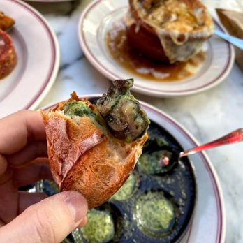 Le Diplomate - Escargot - Brasseries Near Me - Washington, DC, District of Columbia Le Diplomate - Escargot - Brasseries Near Me - Washington, DC, District of Columbia
