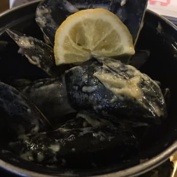 Spring Hill - Mussels around £6 - Pubs Near Me - Wolverhampton, WLV Spring Hill - Mussels around £6 - Pubs Near Me - Wolverhampton, WLV