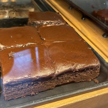 O&H Danish Bakery - Bakeries Near Me - Racine, Wisconsin
