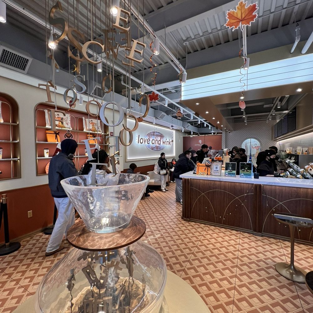 Auntea Jenny - Inside - Bubble Tea Near Me - Flushing, New York