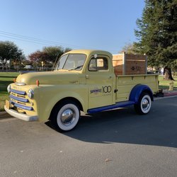 Sunsweet Growers Store - Old delivery truck?