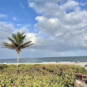 San Remo Inc A Condominium - Condominiums Near Me - Boca Raton, Florida San Remo Inc A Condominium - Condominiums Near Me - Boca Raton, Florida
