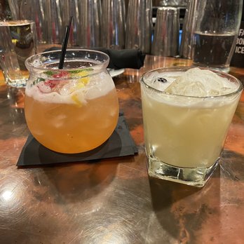 Hideout 125 - Prohibition punch and whisky sour - Seafood Near Me - Fort Wayne, Indiana