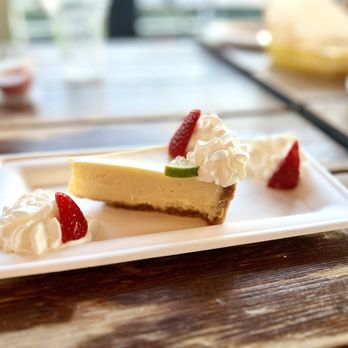 Chiringo - Key lime pie - Seafood Near Me - Grayton Beach, Florida