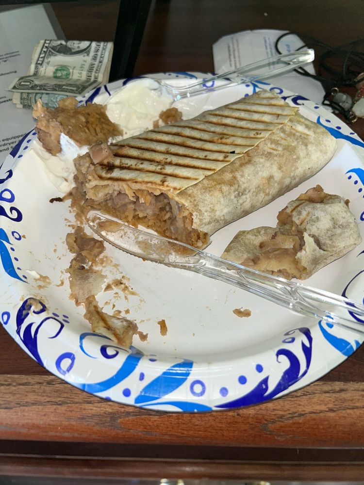 Rico's Tacos Family Restaurant