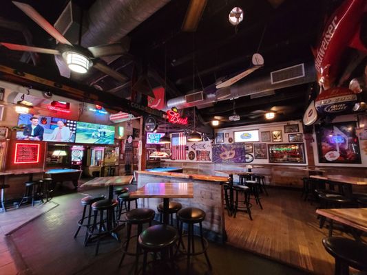 Goody's Tavern by null