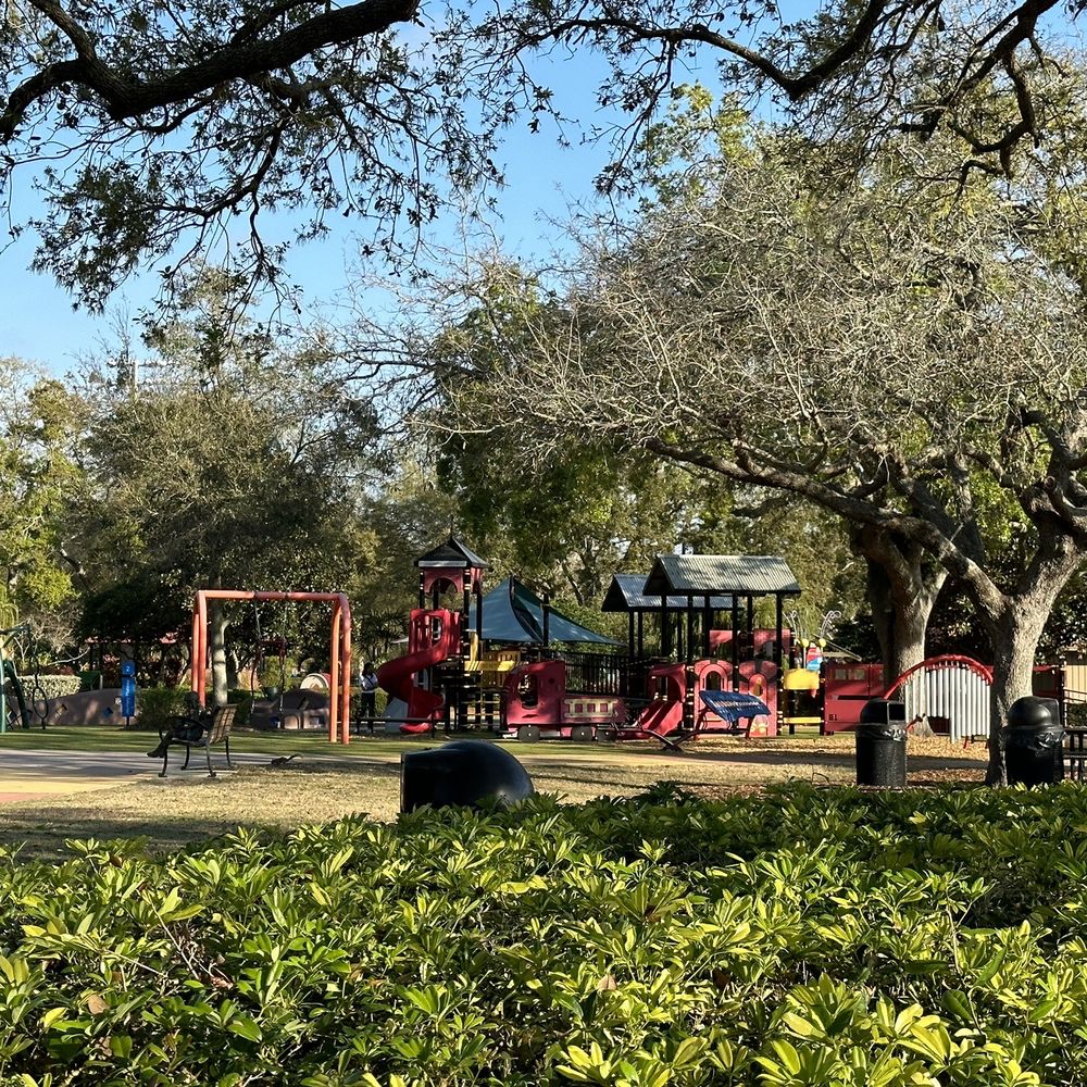 Common Ground Park - Parks Near Me - Lakeland, Florida