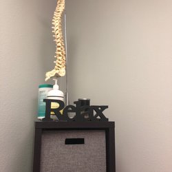 Santos Chiropractic Care - Waiting in an adjustment room