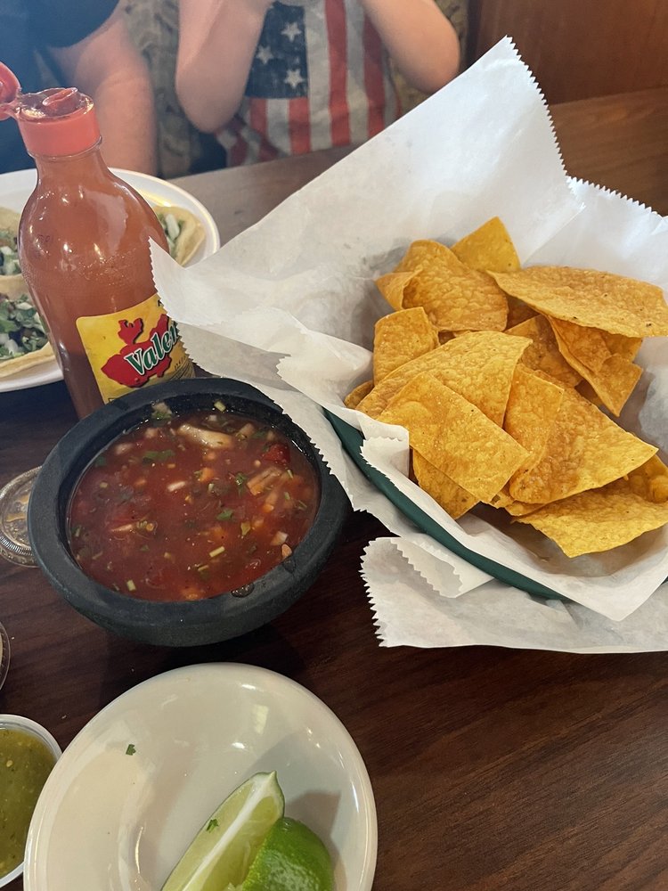 Taqueria Los Olivos Logo