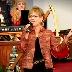 Betty & Gary Overstreet - Singing at 1st Christian Church of Paradise.