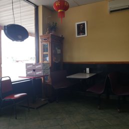 the interior of a chinese restaurant the interior of a chinese restaurant