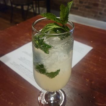 Tribeca Comedy Club - Non-alcoholic lemonade - Comedy Clubs Near Me - New York, New York Tribeca Comedy Club - Non-alcoholic lemonade - Comedy Clubs Near Me - New York, New York