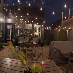 Germantown Inn - Courtyard