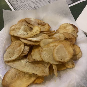 Poor Richard's Pub - House chips - Pubs Near Me - Scranton, Pennsylvania