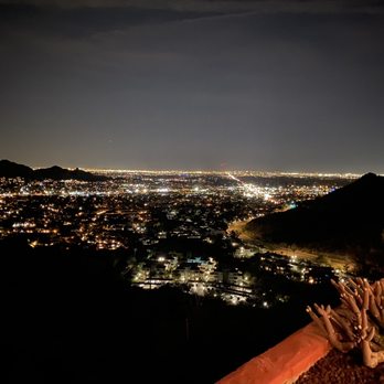 Different Pointe of View - New American Near Me - Phoenix, Arizona