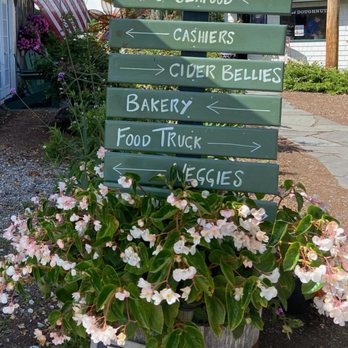 Moulton Farm - Farmers Market Near Me - Meredith, New Hampshire Moulton Farm - Farmers Market Near Me - Meredith, New Hampshire