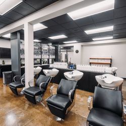 Solutions Day Spa - Shampoo Area