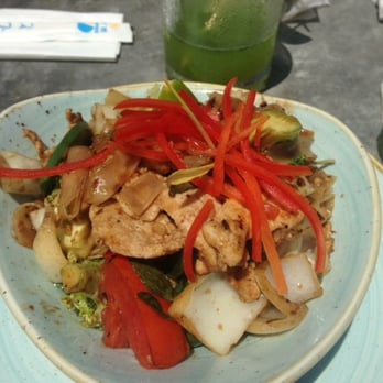 Restaurante Mezzanine - Drunken Noodles - Thai Near Me - Tulum, ROO