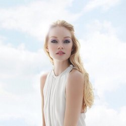 Desert Springs Dental - Actual image of the people there, also looks like heaven.