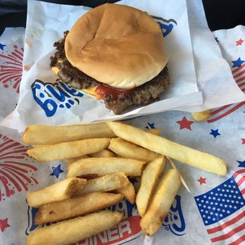 Boomarang Diner - Kids burger and fries under $5.00. - Diners Near Me - Claremore, Oklahoma Boomarang Diner - Kids burger and fries under $5.00. - Diners Near Me - Claremore, Oklahoma