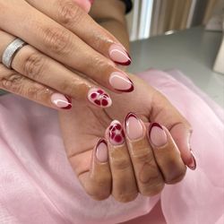 BB Nails