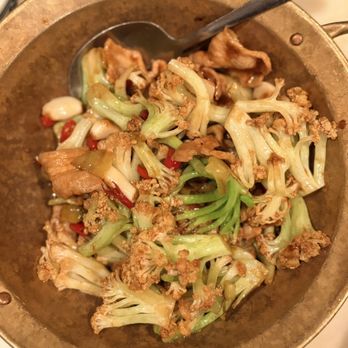 Mountain House - Chinese Near Me - New York, New York