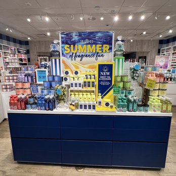 Bath & Body Works - Cosmetics & Beauty Supply Near Me - San Antonio, Texas Bath & Body Works - Cosmetics & Beauty Supply Near Me - San Antonio, Texas