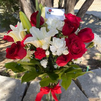 Endless Love Flowers - Floral Designers Near Me - Riverside, California