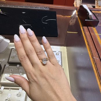 White Diamond Jewelers - Jewelry Near Me - Redondo Beach, California White Diamond Jewelers - Jewelry Near Me - Redondo Beach, California