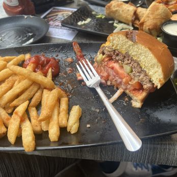 BACKROADS BURGER & BAR - Updated August 2024 - 223 Photos & 315 Reviews