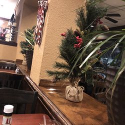 Yanni's Grille