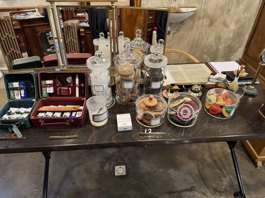 Officine Universelle Buly 1803 by null