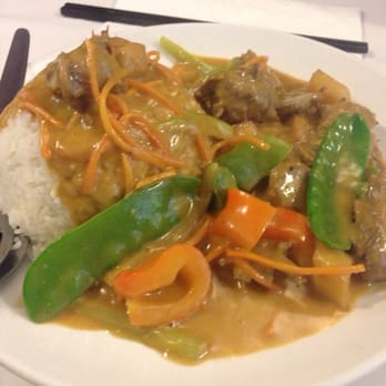 Vegie Hut - Curry mock lamb with rice. Lunch menu. - Restaurants Near Me - Box Hill South, VIC Vegie Hut - Curry mock lamb with rice. Lunch menu. - Restaurants Near Me - Box Hill South, VIC