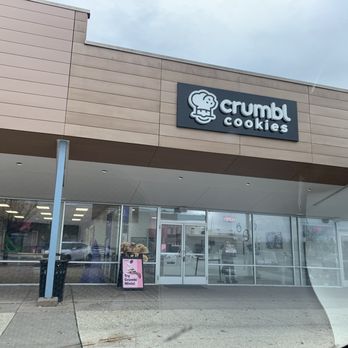 Crumbl - West Manchester - Bakeries Near Me - York, Pennsylvania