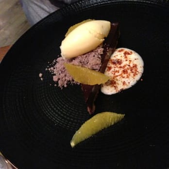 Pirouette - Chocolate tarte with lemon. - French Near Me - Paris, 75 Pirouette - Chocolate tarte with lemon. - French Near Me - Paris, 75