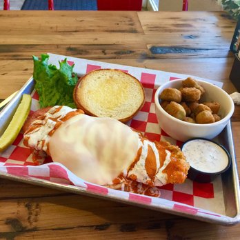 Frisco Diner - Buffalo chicken sandwich and fried okra - Breakfast & Brunch Near Me - Frisco, Texas