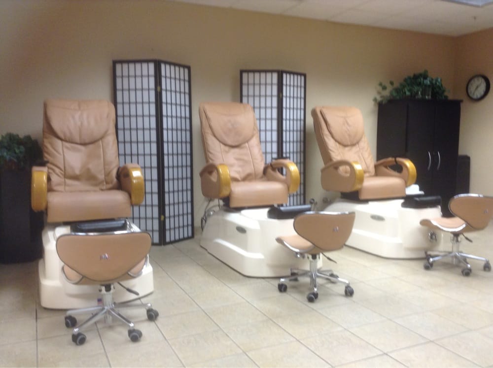 Beauty Salon At Palm Aire Image