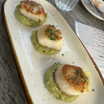 Moonshadows - Pan Seared Scallops - Seafood Near Me - Malibu, California Moonshadows - Pan Seared Scallops - Seafood Near Me - Malibu, California