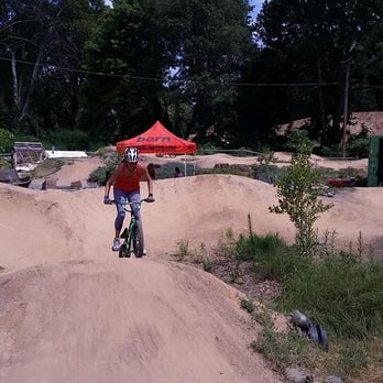 Philly Pumptrack - Ladies Day at the Pumptrack - Parks Near Me - Philadelphia, Pennsylvania Philly Pumptrack - Ladies Day at the Pumptrack - Parks Near Me - Philadelphia, Pennsylvania