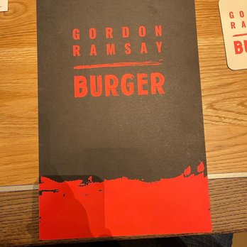 Gordon Ramsay Burger - Salad Near Me - Chicago, Illinois